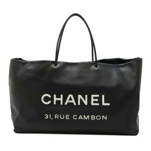 CHANEL Black Leather Shoulder Bag